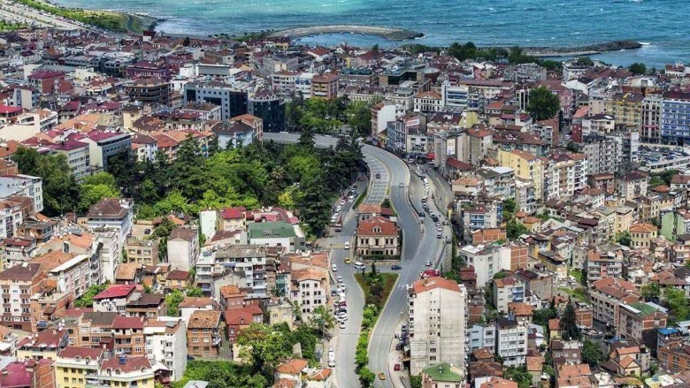 Trabzon'un kaç ilçesi bulunmaktadır?
