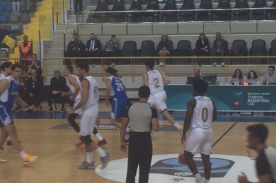 Trabzonspor Basketbol kendi sahasında farklı kazandı