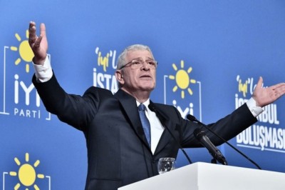 Müsavat Dervişoğlu Trabzon'a geliyor