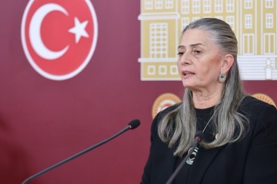 Suiçmez'den Milli Eğitim Bakanına ücretli öğretmenler için çağrı