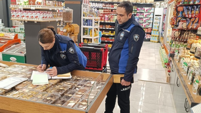 Ortahisar'da zabıtalar görev başında