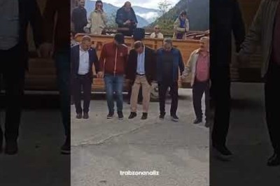 Anahtar Parti Genel Başkanı Yavuz Ağıralioğlu, memleketi Trabzon'da vatandaşlarla horon oynadı