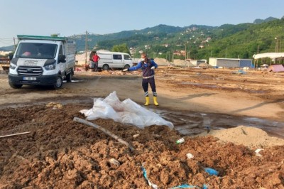 Büyükşehir'den kurban alanlarına hijyen mesaisi