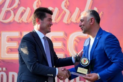 Başkan Kaya, TGC'nin ödül törenine katıldı