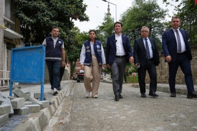 Ortahisar'da asfalt seferberliği sürüyor
