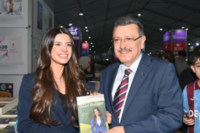 Trabzon'da edebiyat ve kültür şöleni başladı