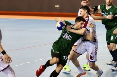 Trabzon Büyükşehir Belediyesinden Evinde Güç Gösterisi: 41-37!