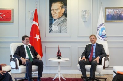 Başkan Kaya, Hollanda Büyükelçisi Wijnands'ı ağırladı
