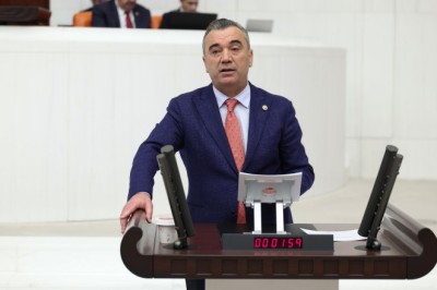 İYİ Parti Trabzon Milletvekili Yavuz Aydın’dan bir kez daha kahverengi kokarca uyarısı