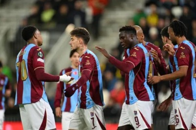 Trabzonspor’dan Avrupa’da 4 Gollü Zafer! KuPS Deplasmanında Kazandı!