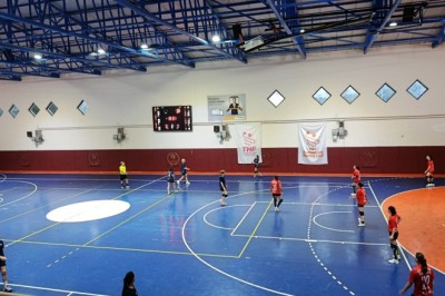 Hentbol Kadınlar Süper Ligi’nde Üsküdar Belediyespor, Ortahisar Belediyespor’u Mağlup Etti!